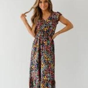 BOUTIQUE BLACK NWOT FLORAL CAP SLEEVE MULTI COLOR FLORAL DRESS  MULTIPLE…